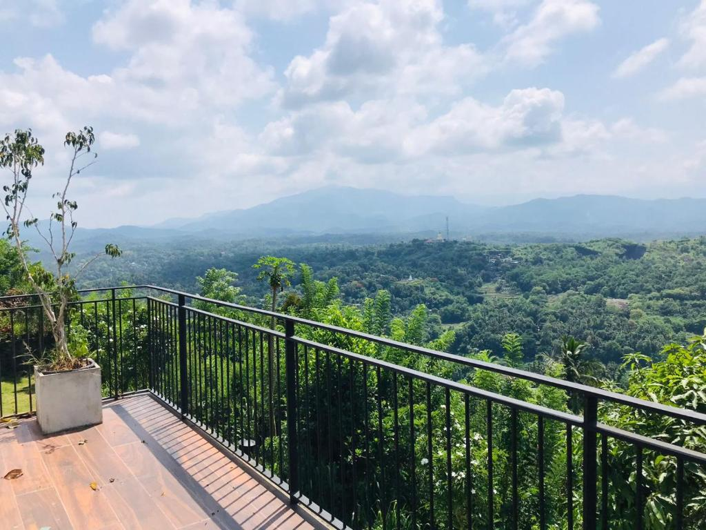 The mountain view from the Superior Family Room