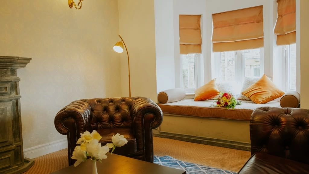 The window seat in the living room at Little England