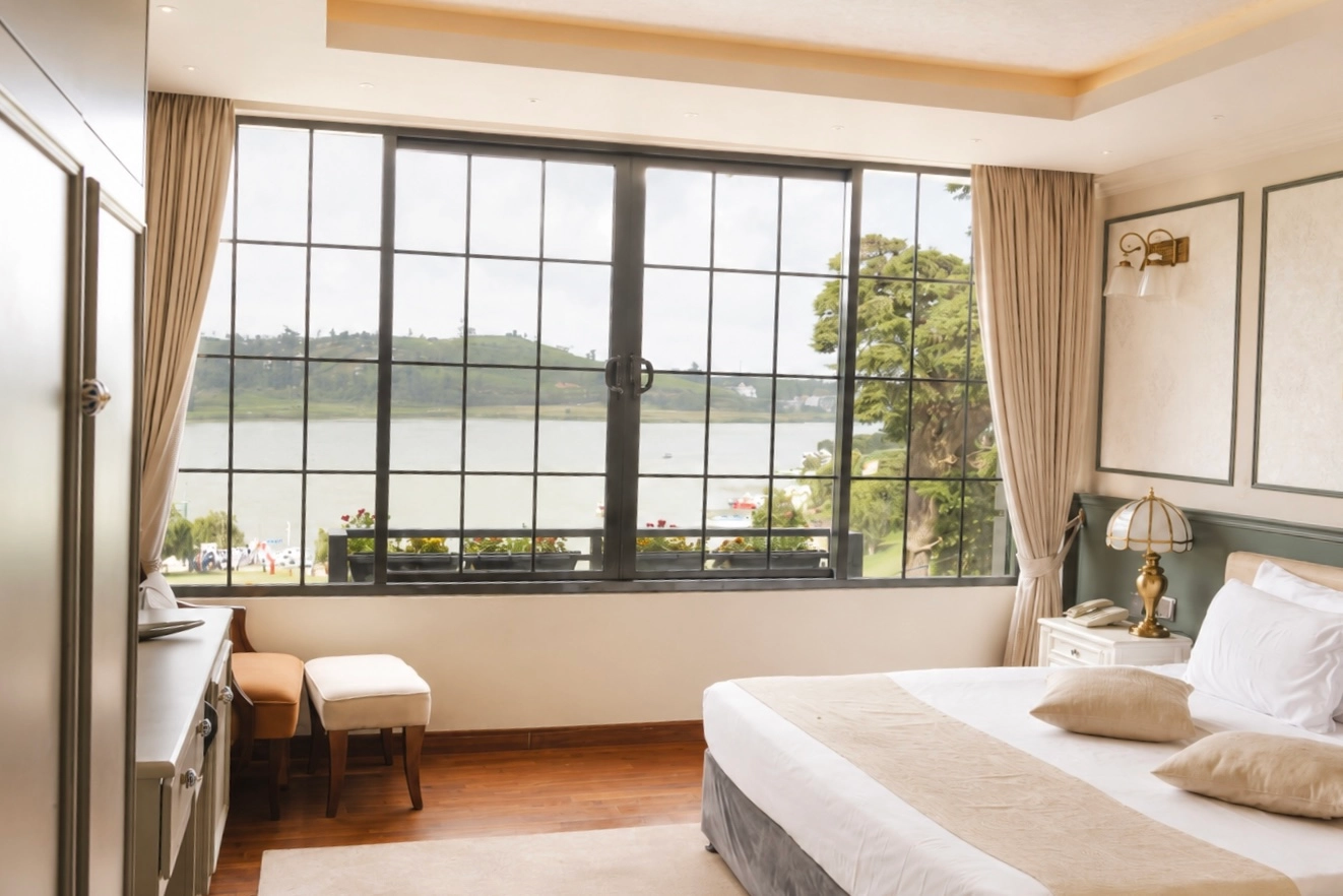 Gregory Lake through the window of a Superior Deluxe Room